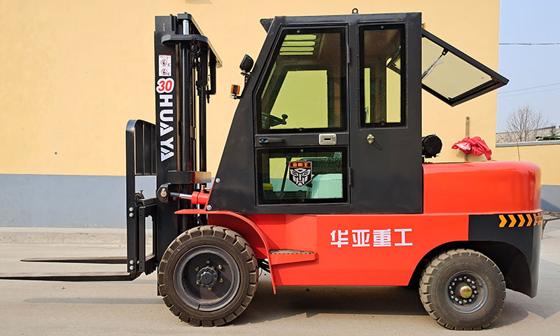 标配款3吨叉车