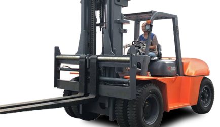 CPC100 Diesel Forklift