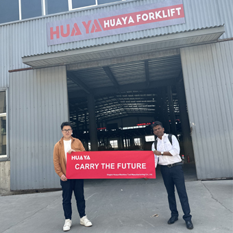 Customers from India recognize HUAYA electric forklifts