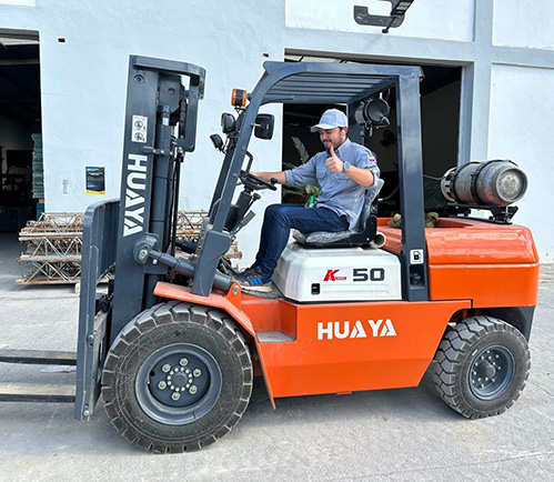 Colombian customers praised our LPG forklifts after receiving them